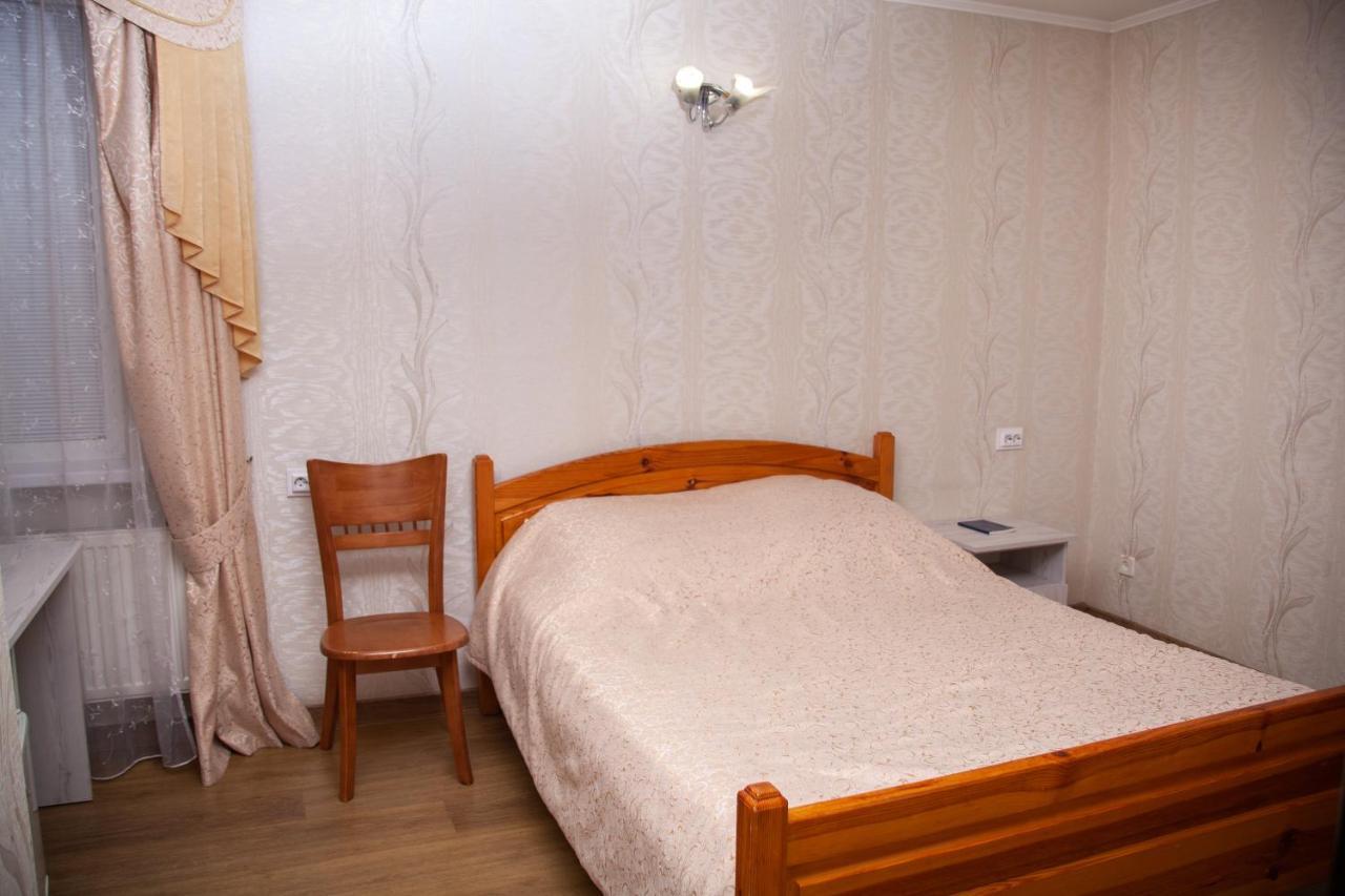 Piligrim 2 Hotell Mykolajiv Exteriör bild