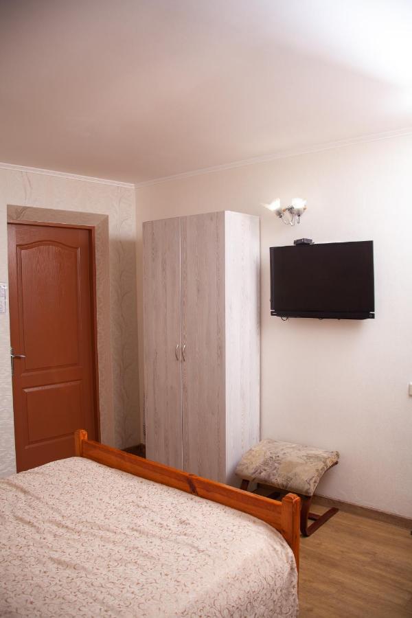 Piligrim 2 Hotell Mykolajiv Exteriör bild